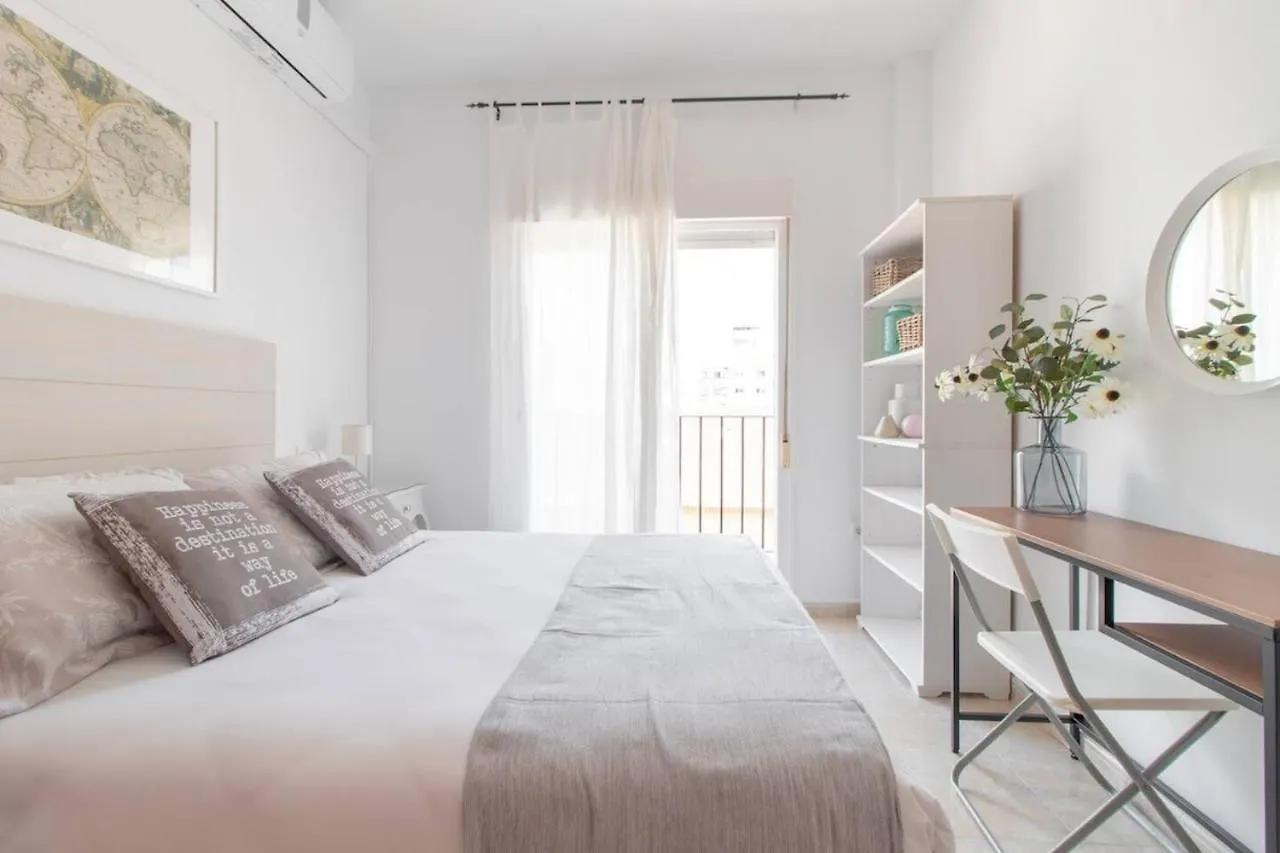 ACEITE - Maravilloso dúplex en el centro de Málaga Apartamento 0*,